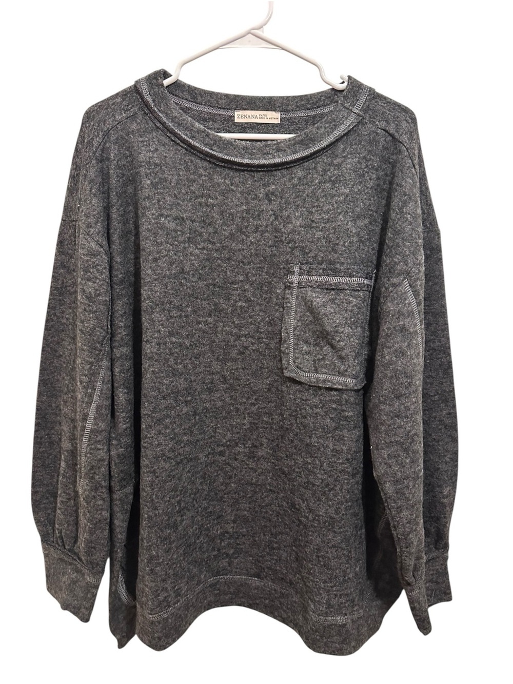 Zenana Outfitters Women’s Charcoal Gray Pocket Pullover
